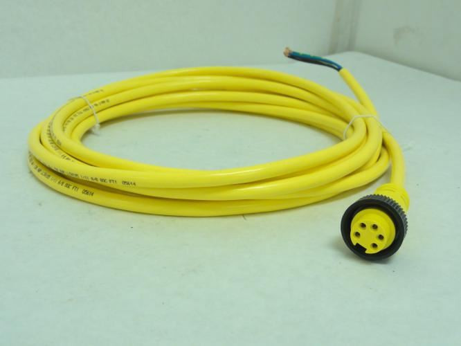 Woodhead W80655; Straight Connector; Female; 300V; 5m Wire