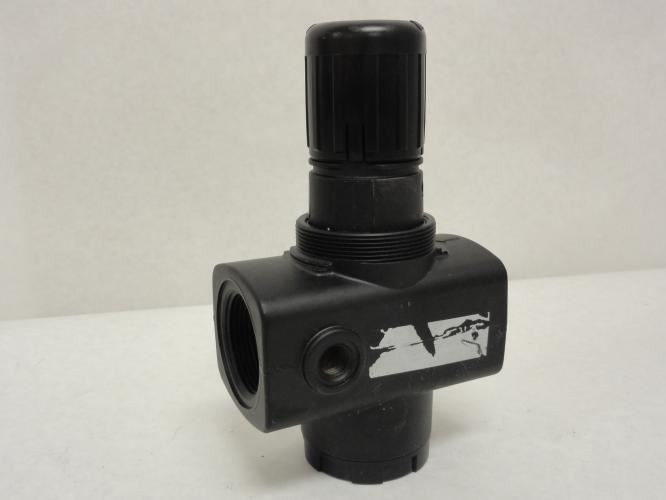 Boston EN42470; Regulator 300psi-In 125psi-Out NO Gauge