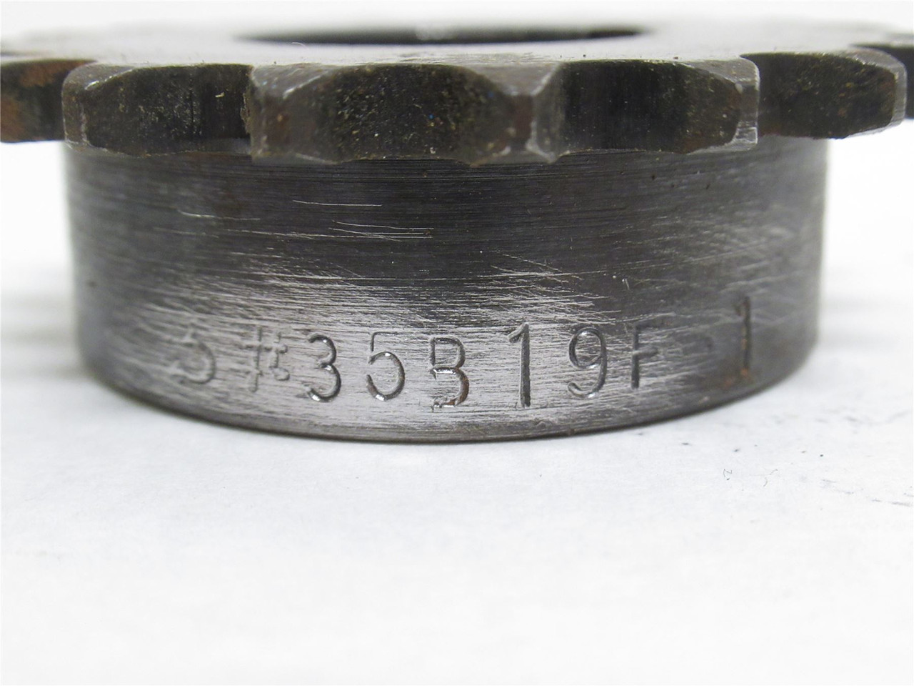 Tsubaki 35B19F-1; Sprocket #35; 19 Teeth; 1"ID