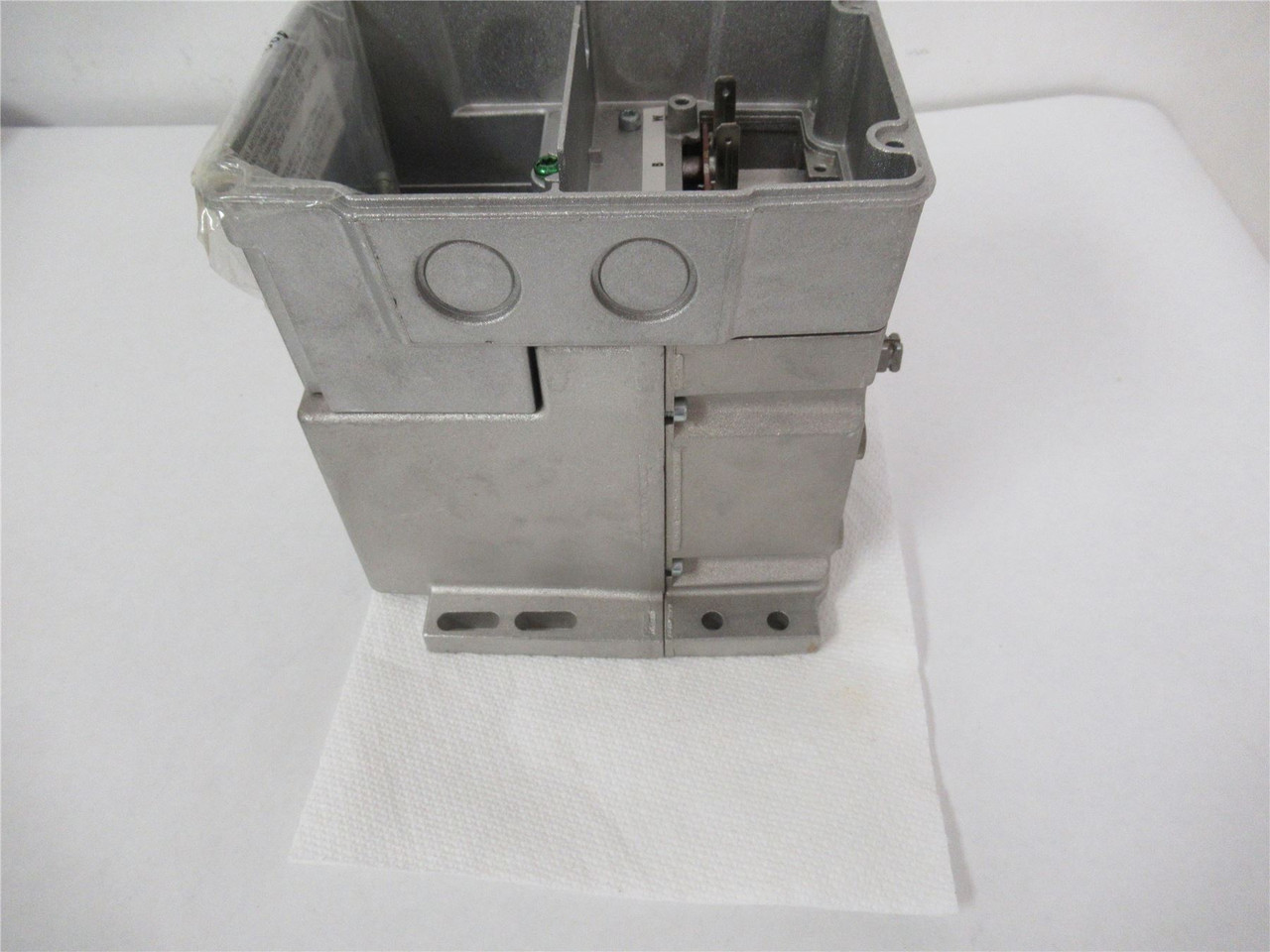 Honeywell M9184D1021; PROPORTIONAL MODUTROL IV 24VAC