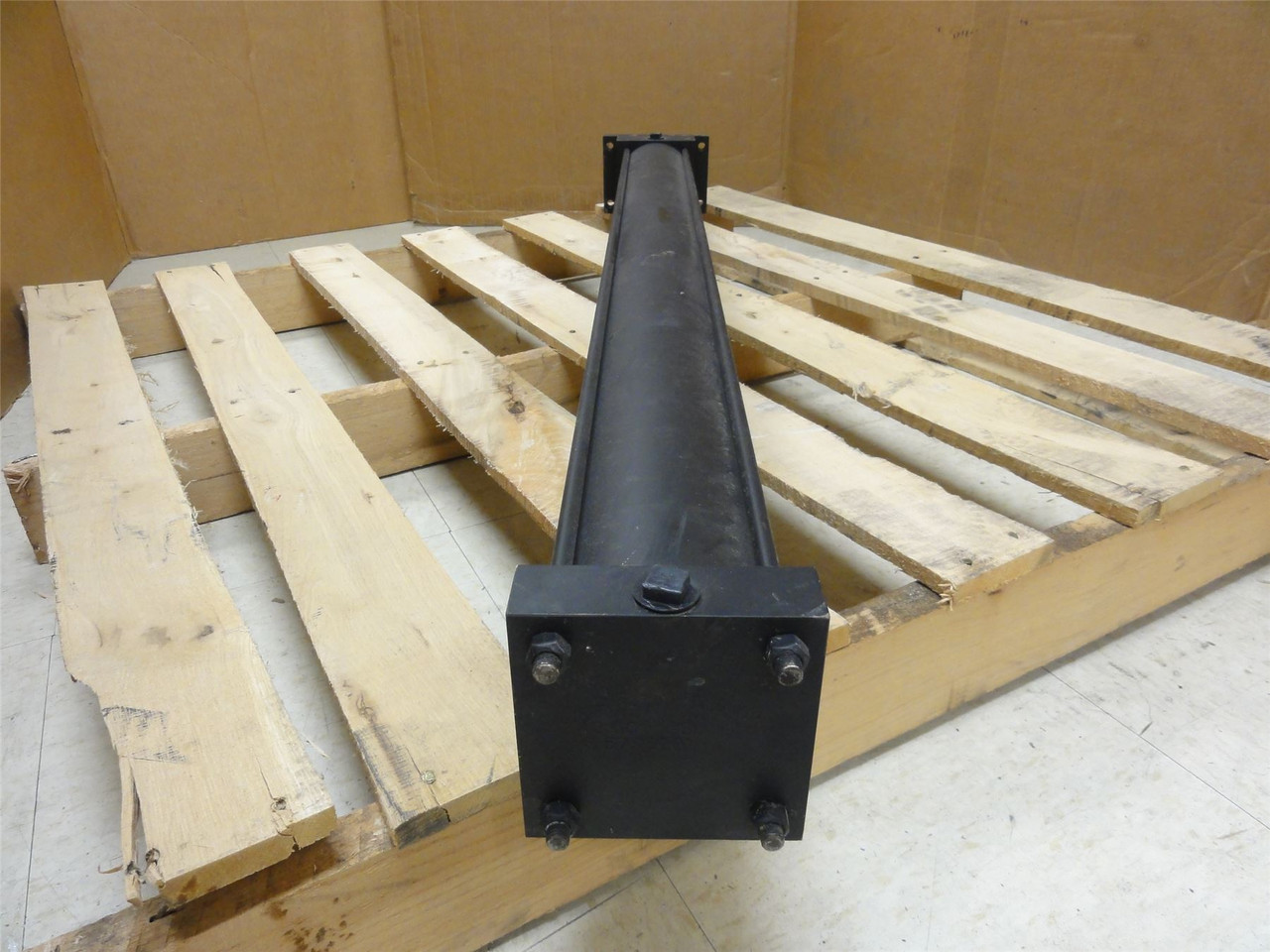 Hanna Cylinders MF13ANC4004200GSM1A; Air Cylinder 4"ID 42" Stk