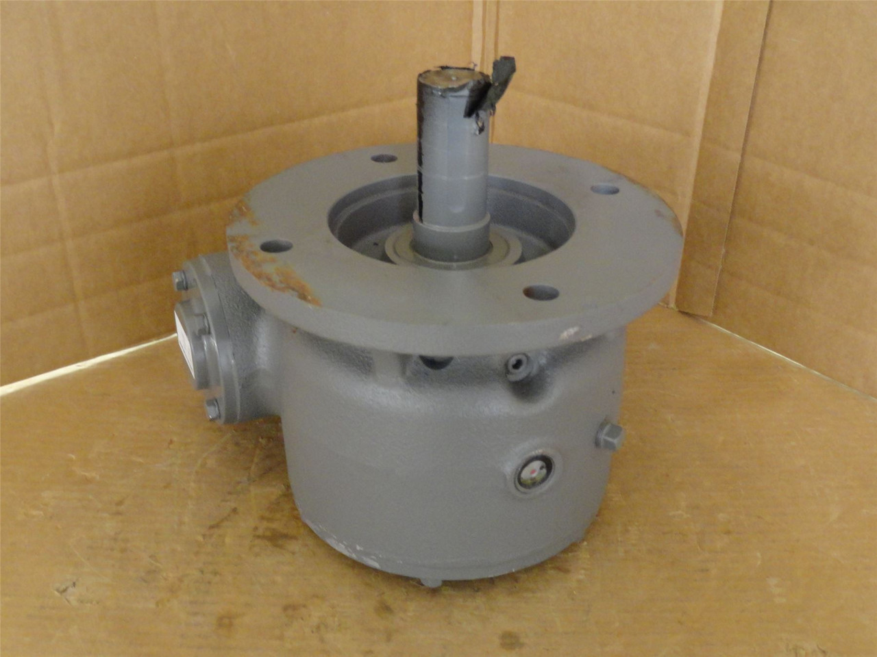 Cryovac V10260RD; Hasegawa Reducer V102 Speed Reducer 60:1