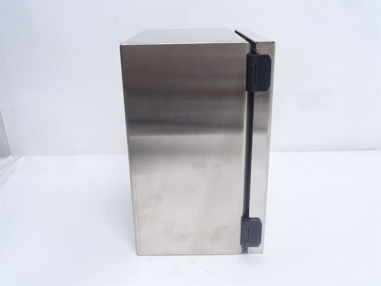 SCE SCE-10086ELJSS; Wall Mount Enclosure; SS; 10" x 8" x 6"