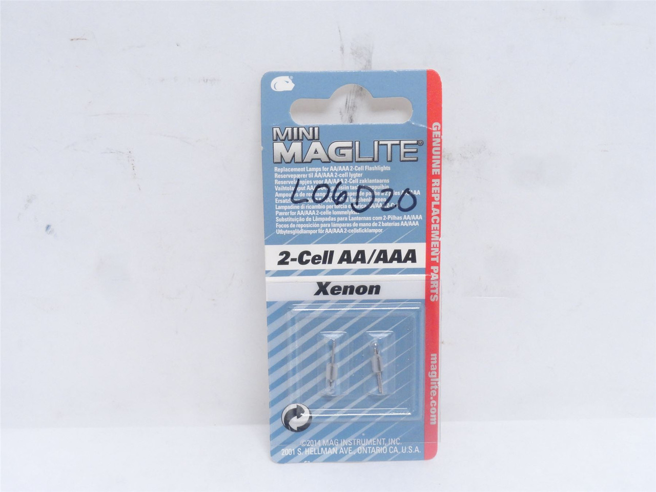 Maglite LM2A001L; Pack-2 Lamps for 2-Cell; AA Mini Flashlight