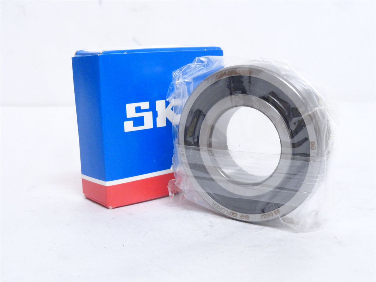 SKF 6206-2RS1; Ball Bearing 30mmID x 62mmOD x 16mm Width
