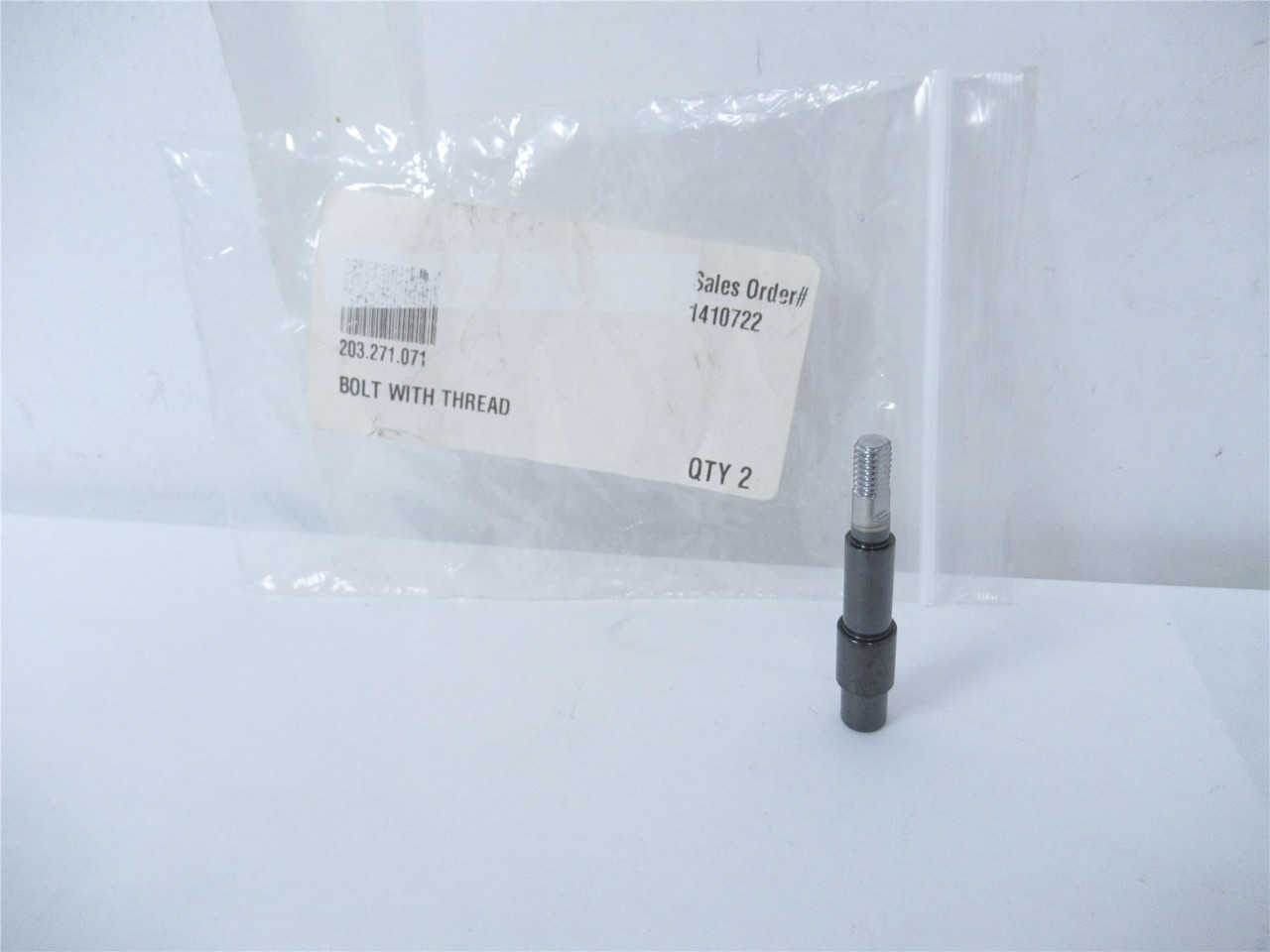 Robert Reiser 203271071; Threaded Bolt