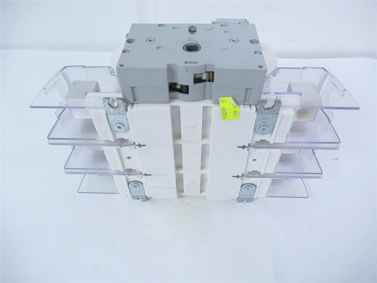Sprecher+Schuh L11-J200-1753; Disconnect Switch 3P 200A