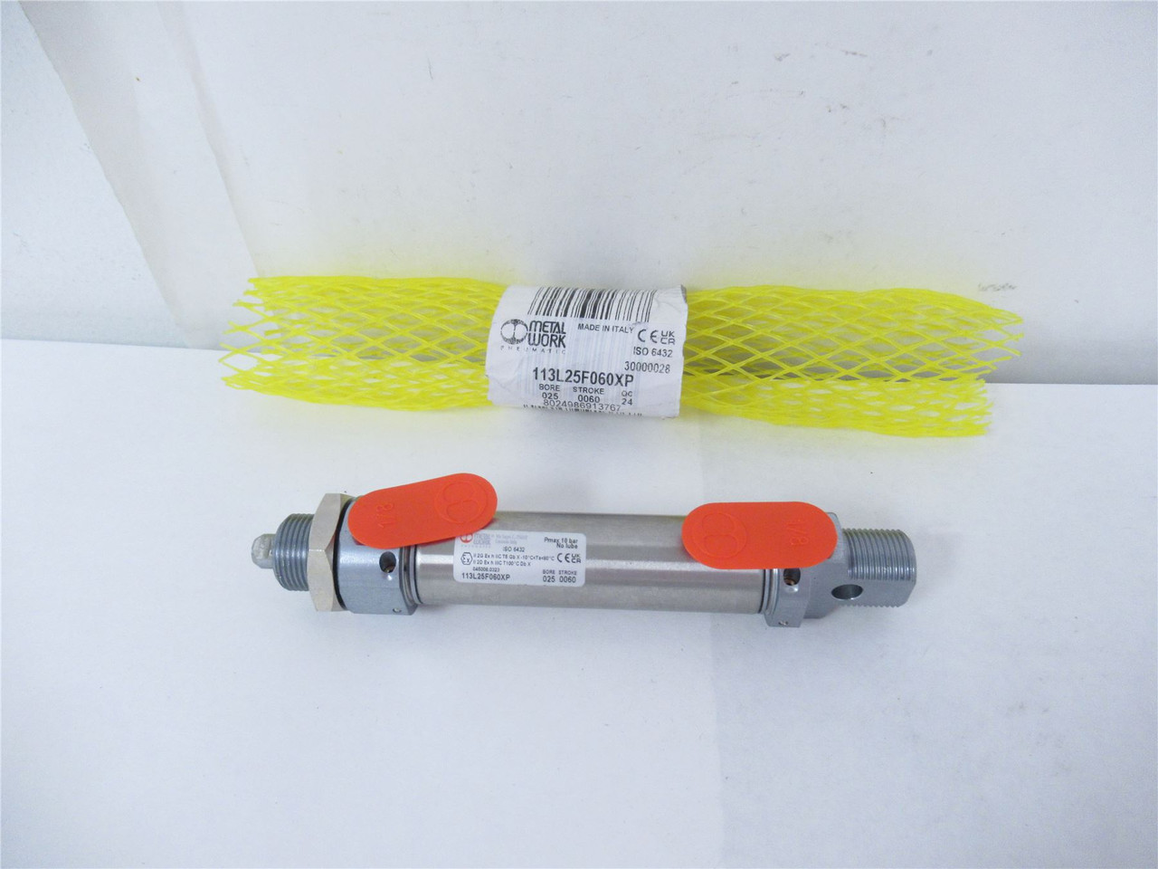 Metal Work 113L25F060XP; Pneumatic Cylinder 25mmB x60mmS