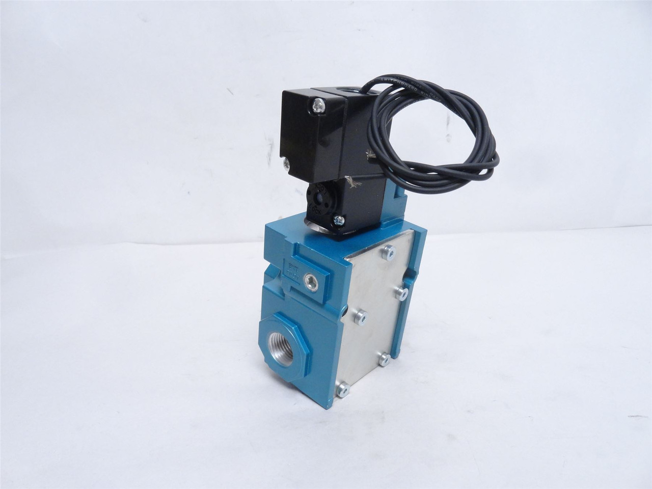 MAC 56C-13-110AA; Solenoid Valve; 25-150PSI; 110/120VAC