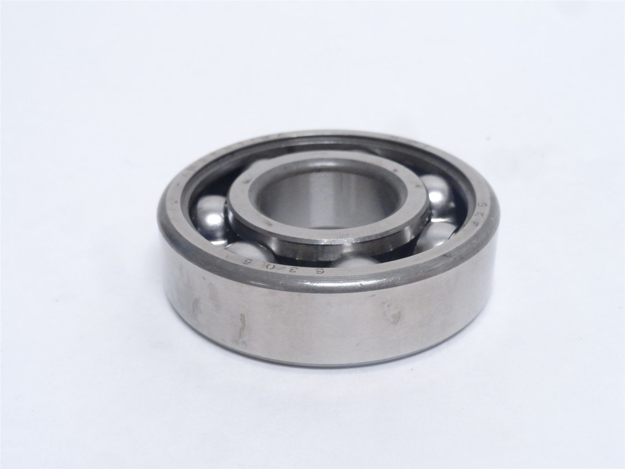 SKF 6305/C3; Angular Contact Bearing 25mmID x 62mmOD x17mmW
