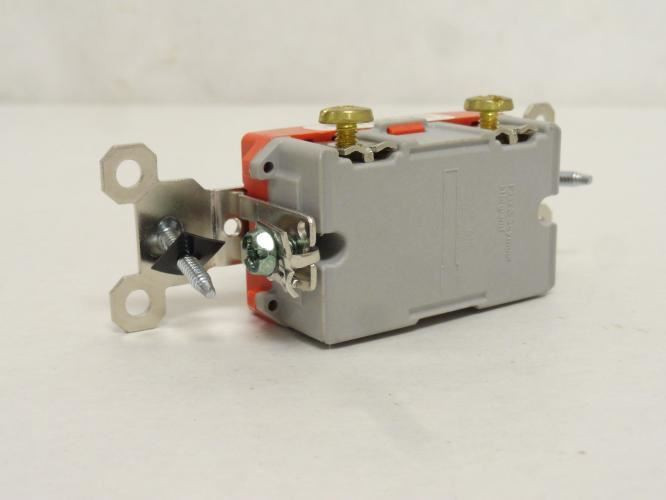 Pass&Seymour PS20AC1-I; Toggle Wall Switch; 20A;120/277VAC; 1P