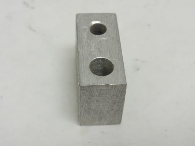 MFG- 394622600; Ventor Key; 1.15" L; 0.75" W; 0.5" H; 0.28"ID