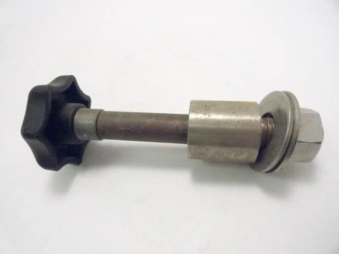 Cantrell 9901506; Guidance Adjustment Cropper
