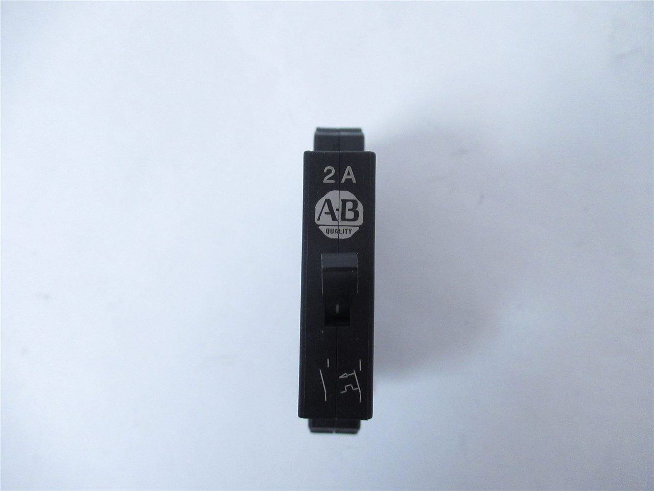 Allen-Bradley 1492-GS1G020-H1; Breaker 2A 1P 277VAC 1NO Aux