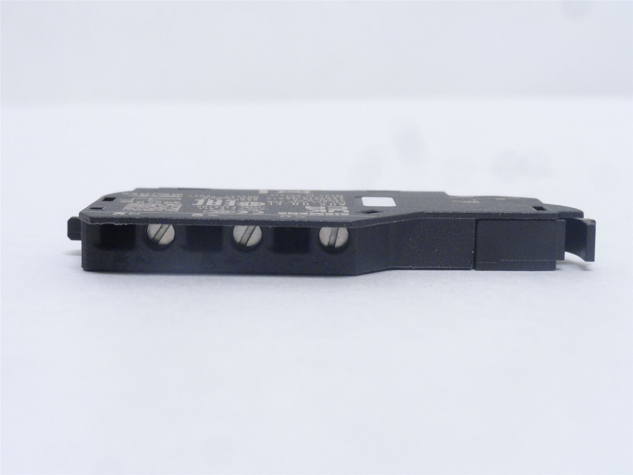 Siemens 3VA9978-0AA13; Aux Switch; 24VDC; 0.3A; 1-NO; 1-NC