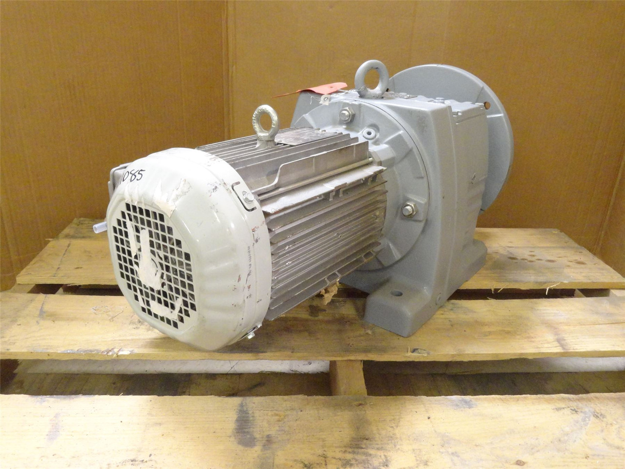 JBT 320058AAXAM; AC Gearmotor; 63.68:1 Ratio; 3.7kW; 230/460V