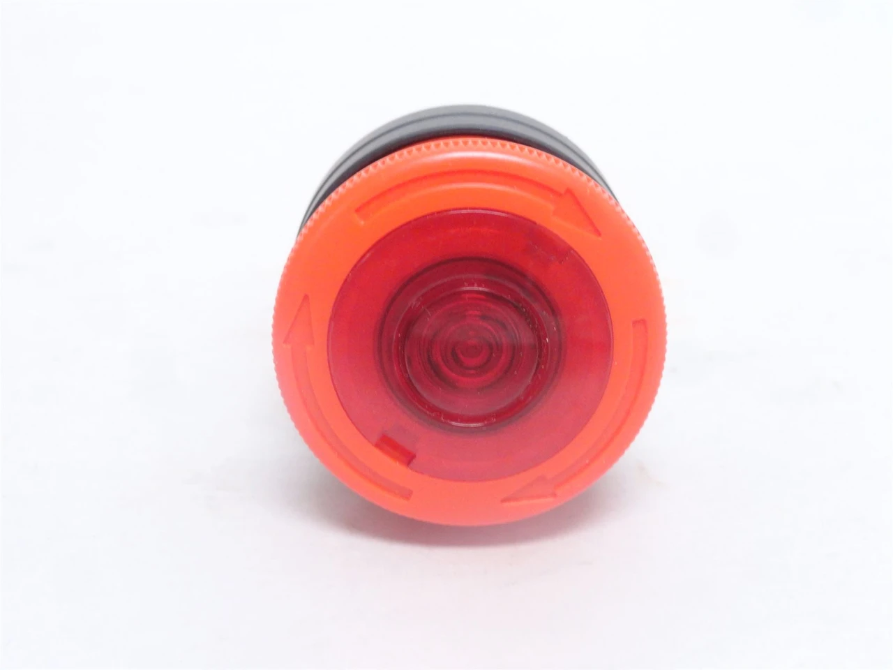 Idec HW1E-LV4F02QD-R-24V; Red E-Stop Switch 10A 250VAC/125VDC