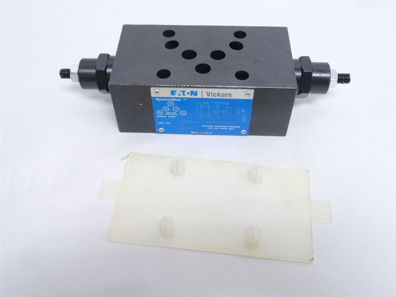 Eaton DGMFN-5-Y-A2W-B2W-30; Vickers SystemStak Valve; 4570 PSI