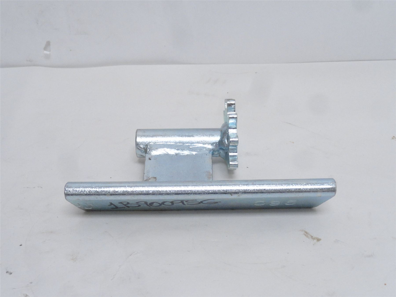 Lefiell 16-2; Galvanized Straight Track W/Gear Assembly