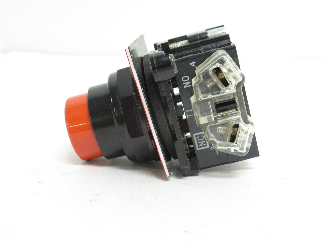 Cutler-Hammer 10250T31R-POP; Red Push Button W/Legend Plate