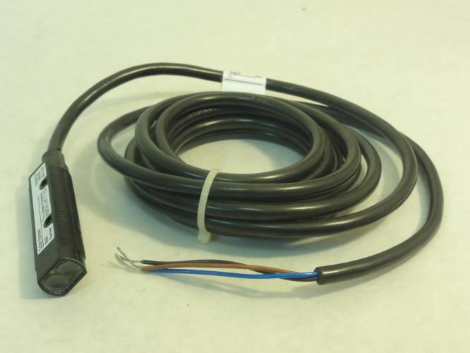 Cutler-Hammer E58CAL18T111C2; Photoelectric Sensor; 10-30VDC
