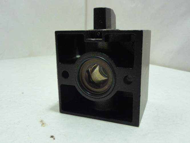 Watts AKV105-04 M1; Shut Off Valve; 1/2" FNPT; 300PSI