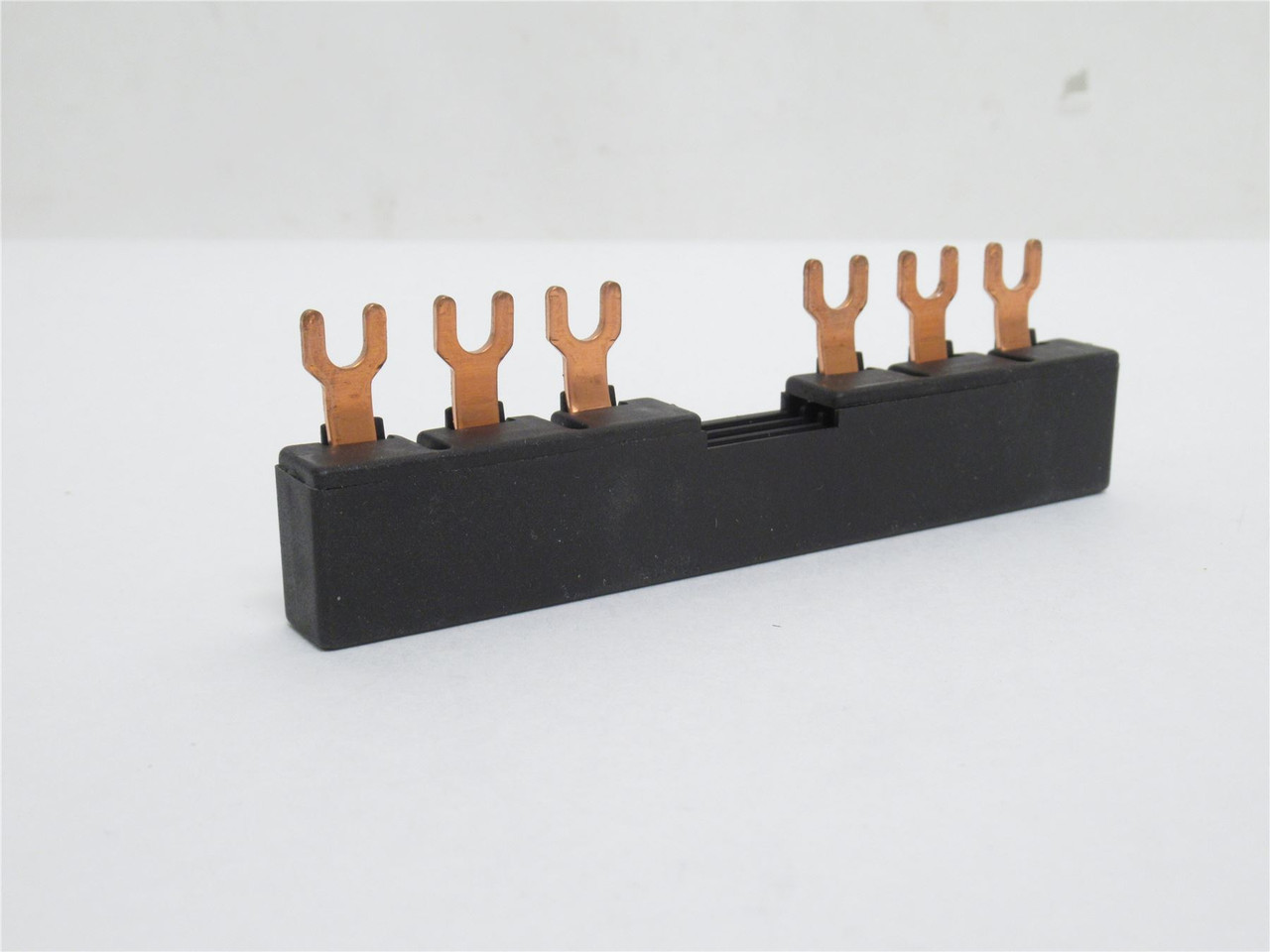 Eaton XTPAXCLKC2; Commoning Link; 3-Phase; 65A; 600V