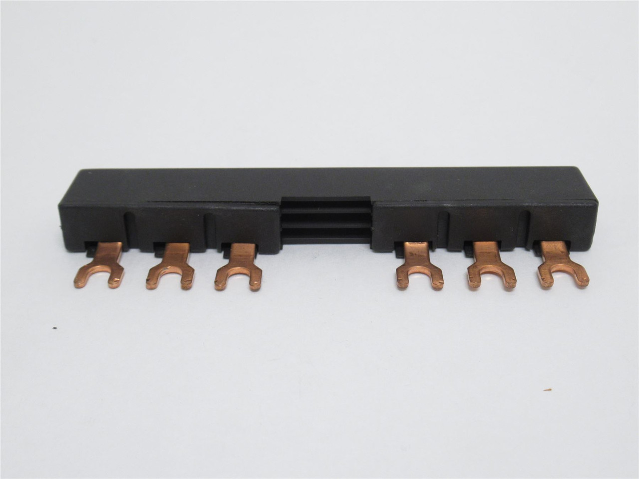 Eaton XTPAXCLKC2; Commoning Link; 3-Phase; 65A; 600V