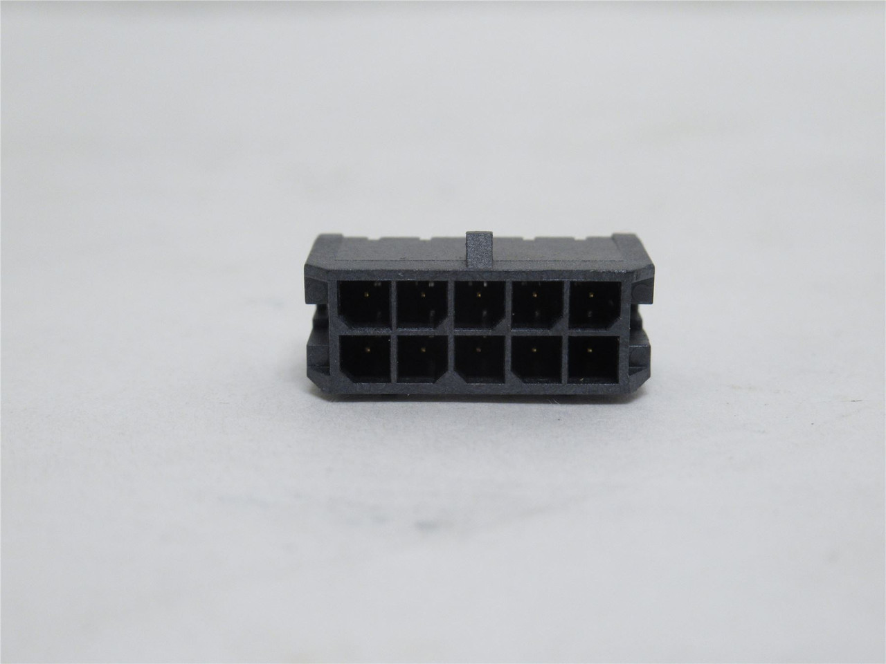 Molex 43045-1014; Lot-5 Header Connector; 10Pos; 2-Row; 600V