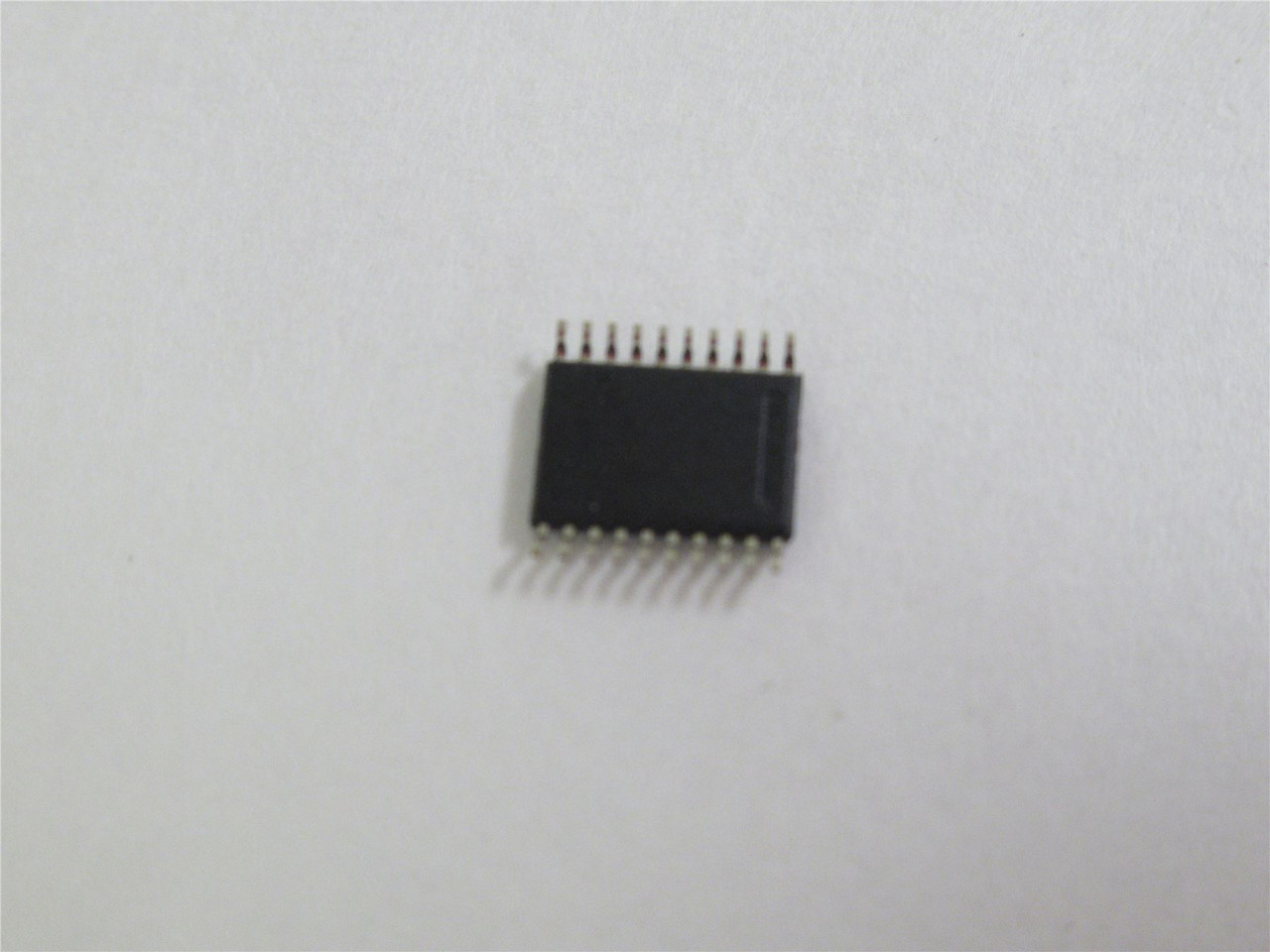TI TLV5632IPW; Lot-5 Digital-Analog Converters 8bit/Channel