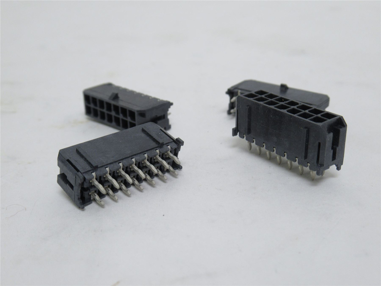 Molex 43045-1414; Lot-4 Header Connector; 14Pos; 2-Row