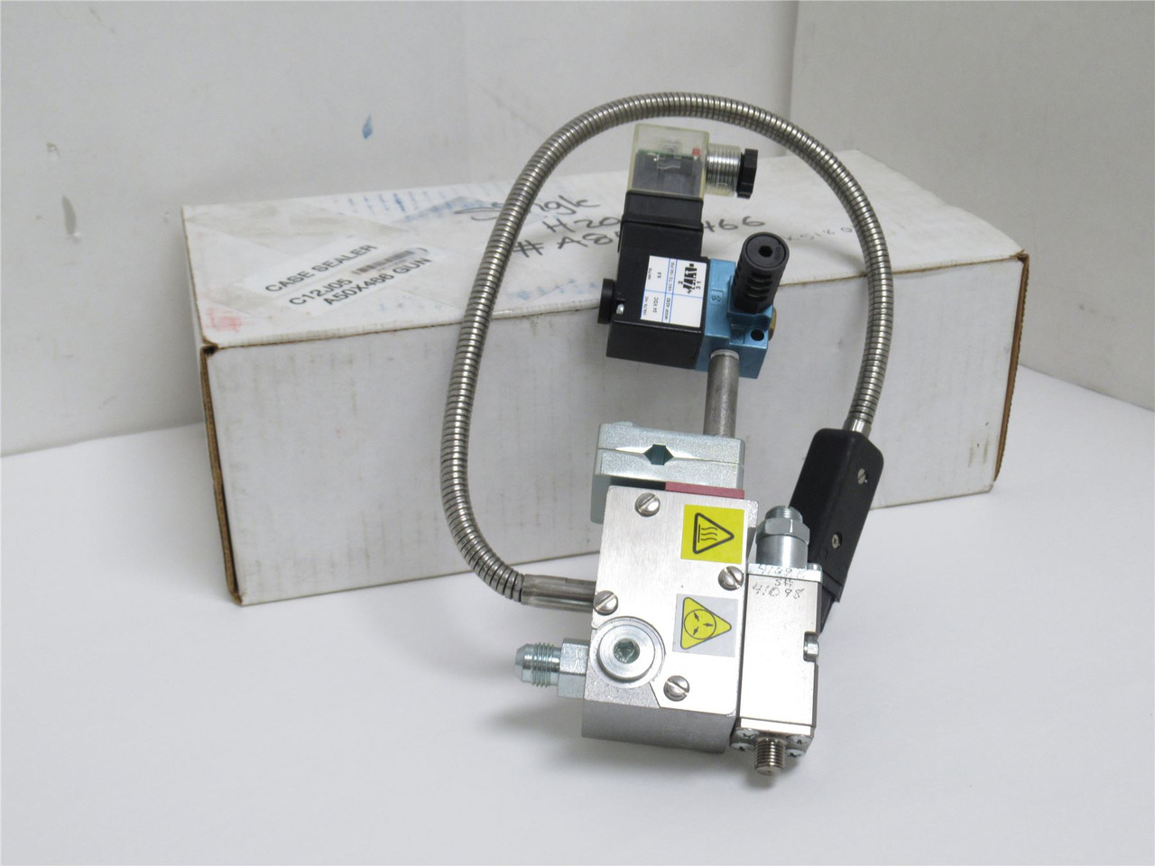 Axco Adhesives A50X466; Case Sealer Hot Glue Gun; 24VDC; 8.5W