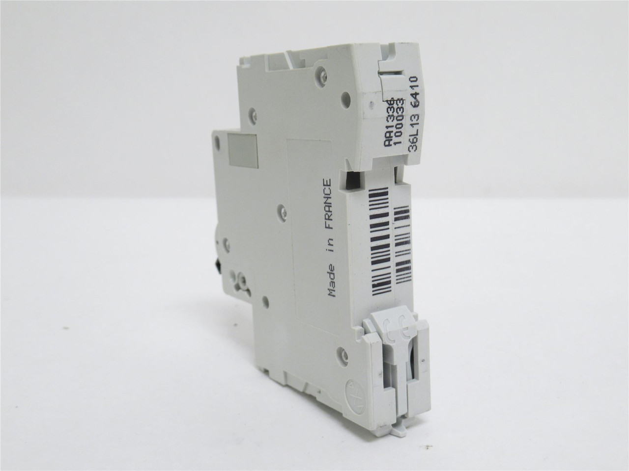 Schneider MG17407; Circuit Breaker; 30A; 277VAC; 1P