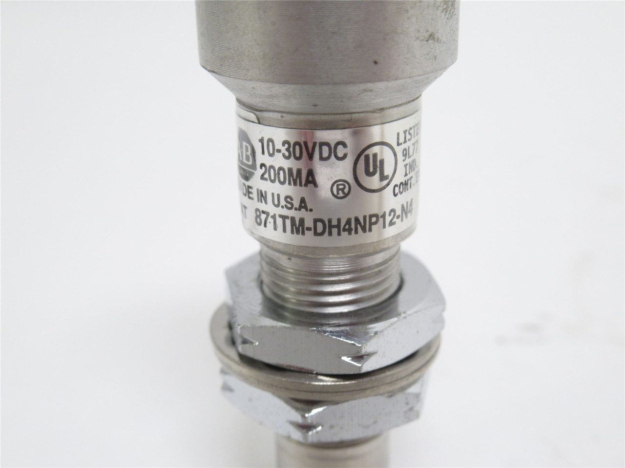 Allen-Bradley 871TM-DH4NP12-N4; Prox Switch 10-30VDC; 12mm