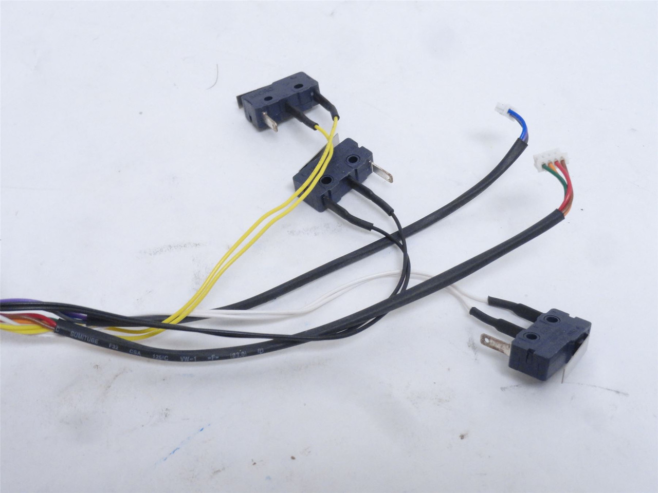 Micro 44011190900300_; Wired Limit Switch Assembly 125/250VAC