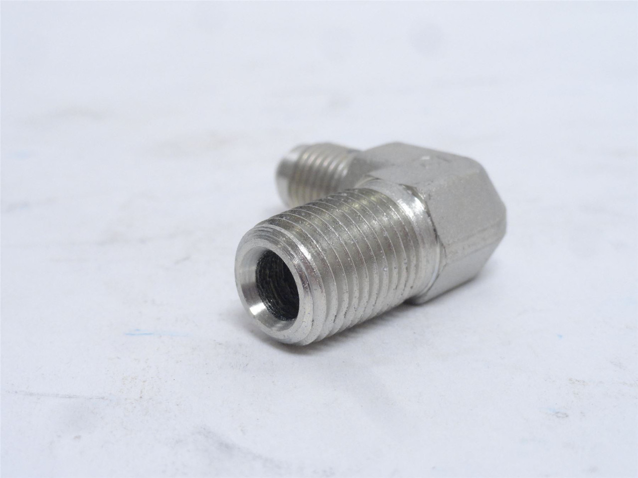 Brennan 2501-04-04-FG; Lot-3 Elbows; 90Deg; 1/4 JIC x 1/4 NPT