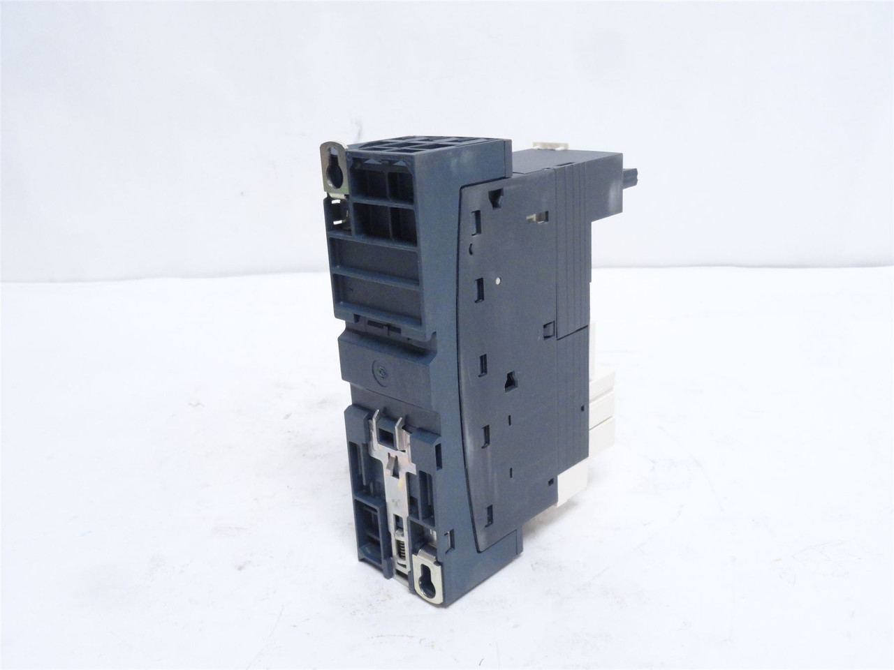 Schneider LUB12; Non-Reversing Power Base; 12A; 110-240VAC