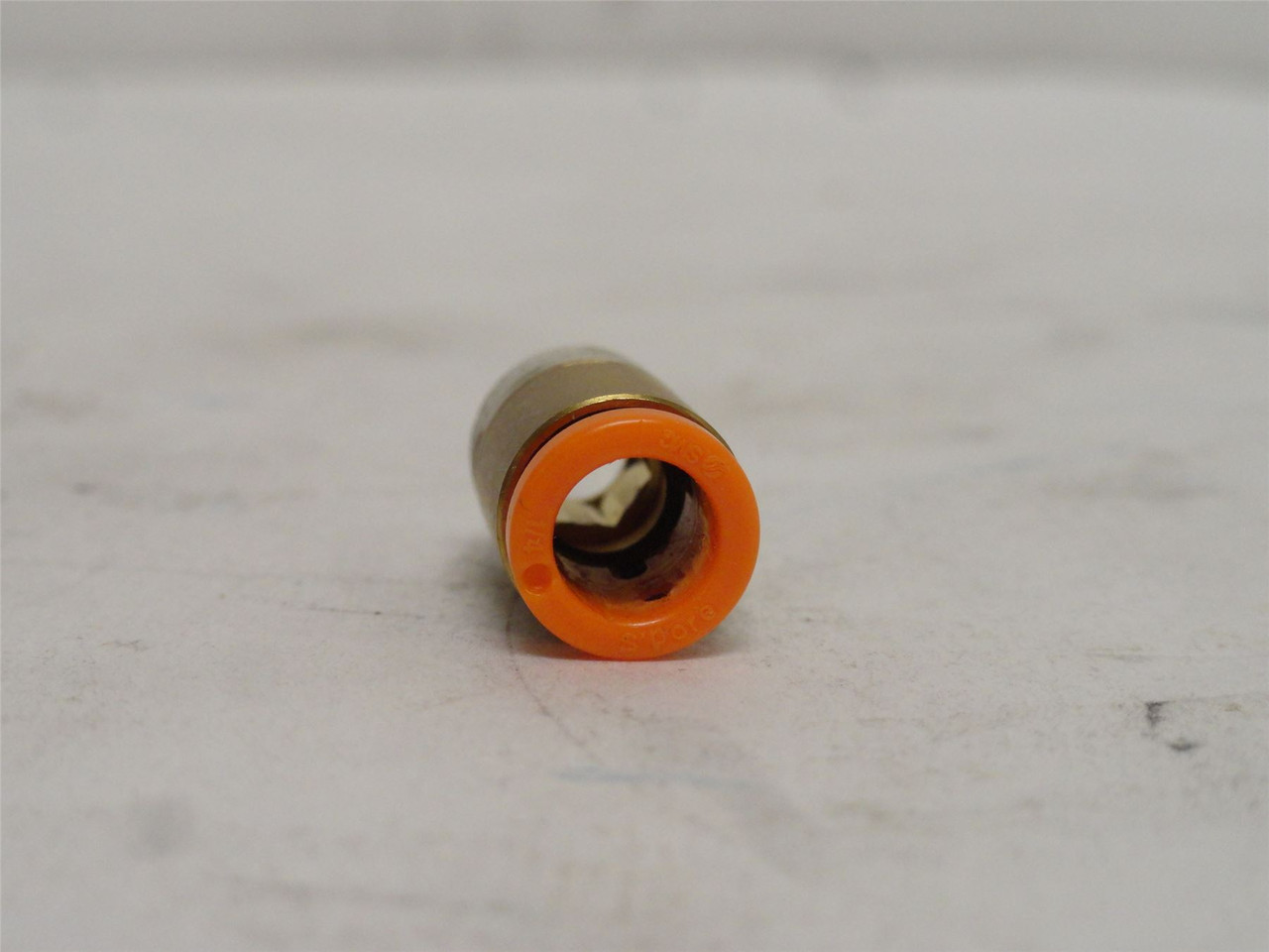 SMC KV2H07-34S; Lot-6 Straight Connectors 1/4" PTC x 1/8NPT