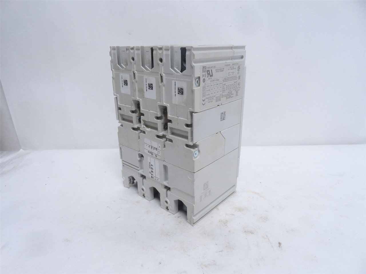 Allen-Bradley 140MG-K8P-D30; Circuit Breaker; 300A; 3P; 480VAC