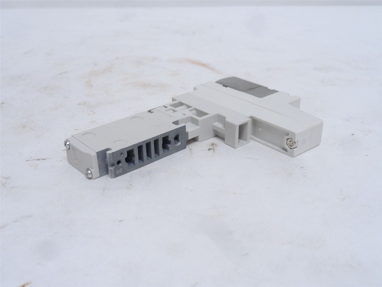 SMC VQ1101-31; Plug-In Solenoid Valve; 5-Port; 0.7MPa
