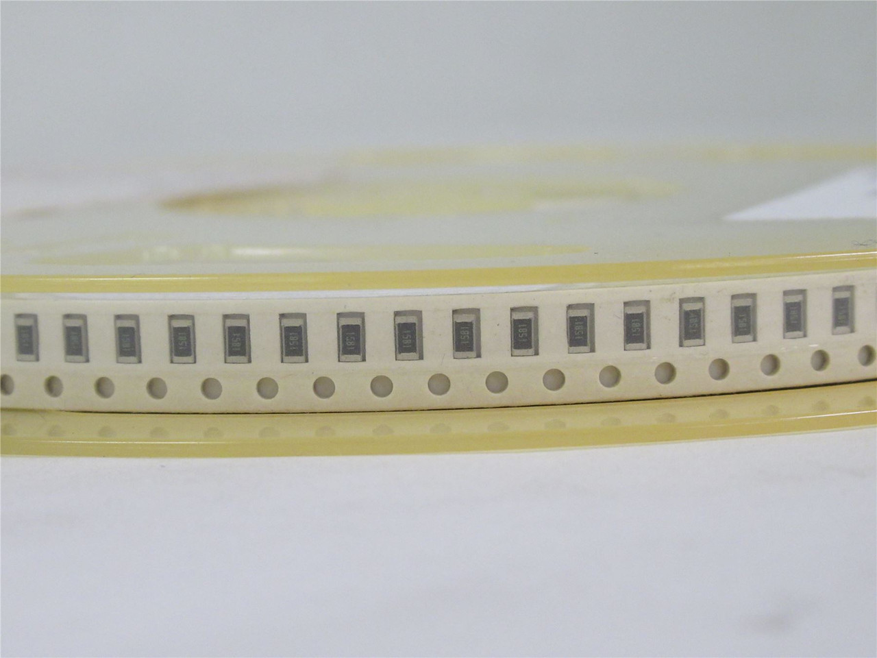 Venkel CR1206-8W-1581FT; Lot-4500 Chip Resistor;1.58Kohm