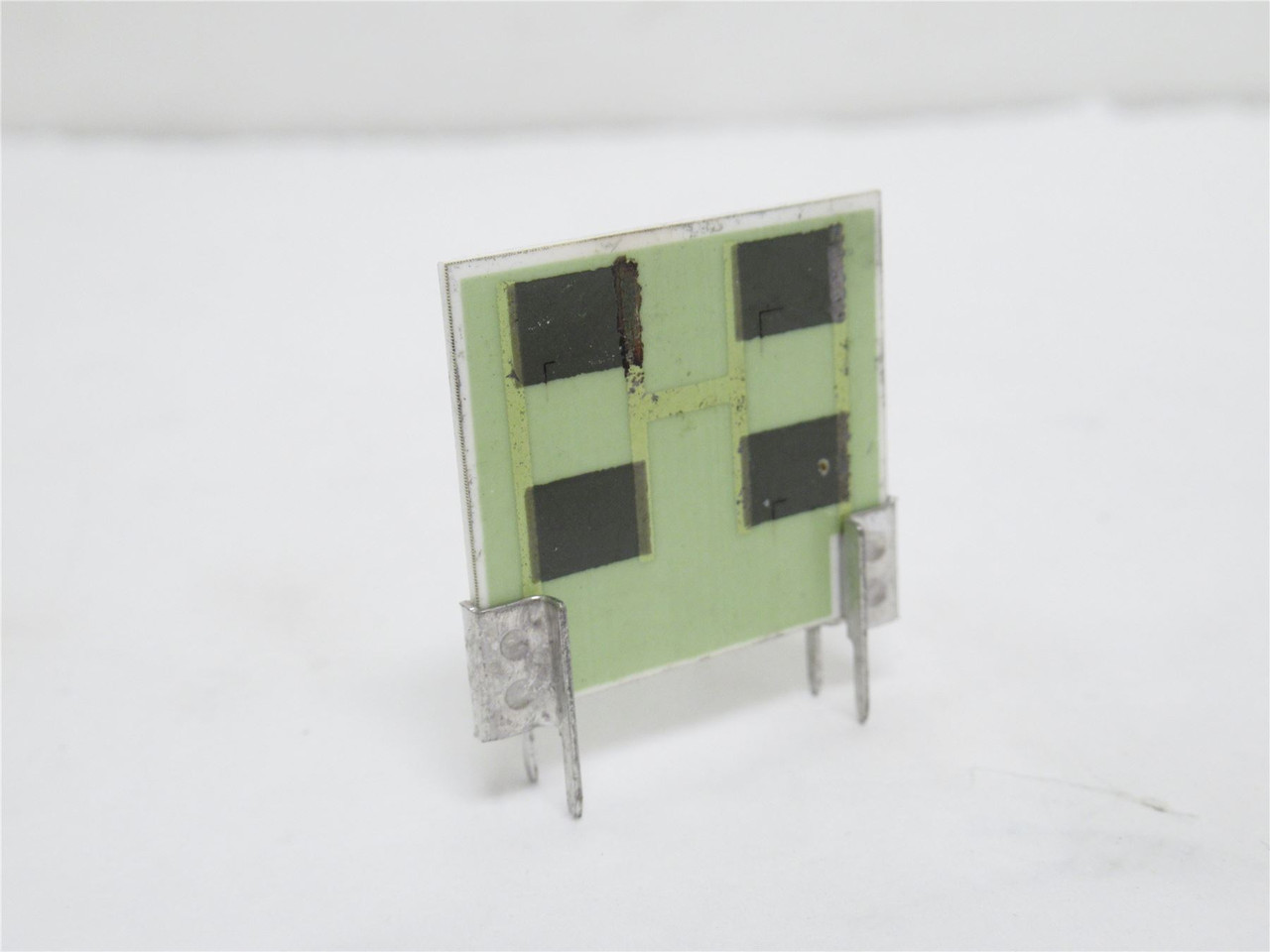Ohmite TA810PW1R00J; Lot-2; Thick Film Resistors; 10W; 1 Ohm