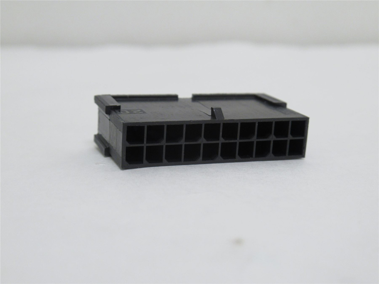 AMP 430202001; Lot-20 Connector Plugs; 20Pos; 3mm; Dual Row
