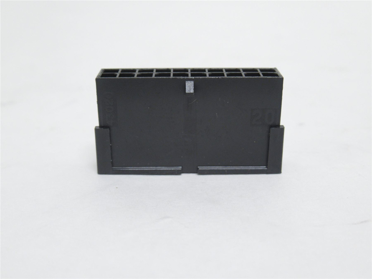 AMP 430202001; Lot-20 Connector Plugs; 20Pos; 3mm; Dual Row