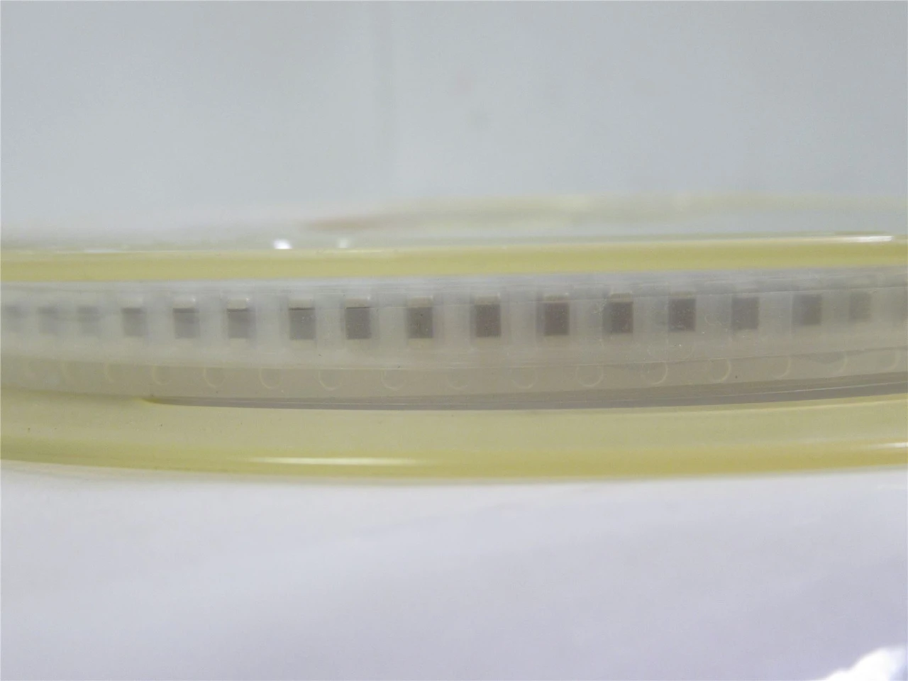 Venkel C1206X7R250-225KNE; Lot-1500 Ceramic Capacitor 2.2UF