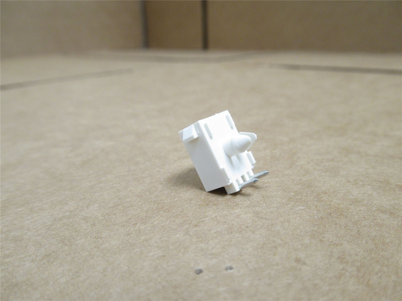 AMP 1-770966-0; Lot-10; Coonectors; RA; 2Pos; 1-Row; 600VAC
