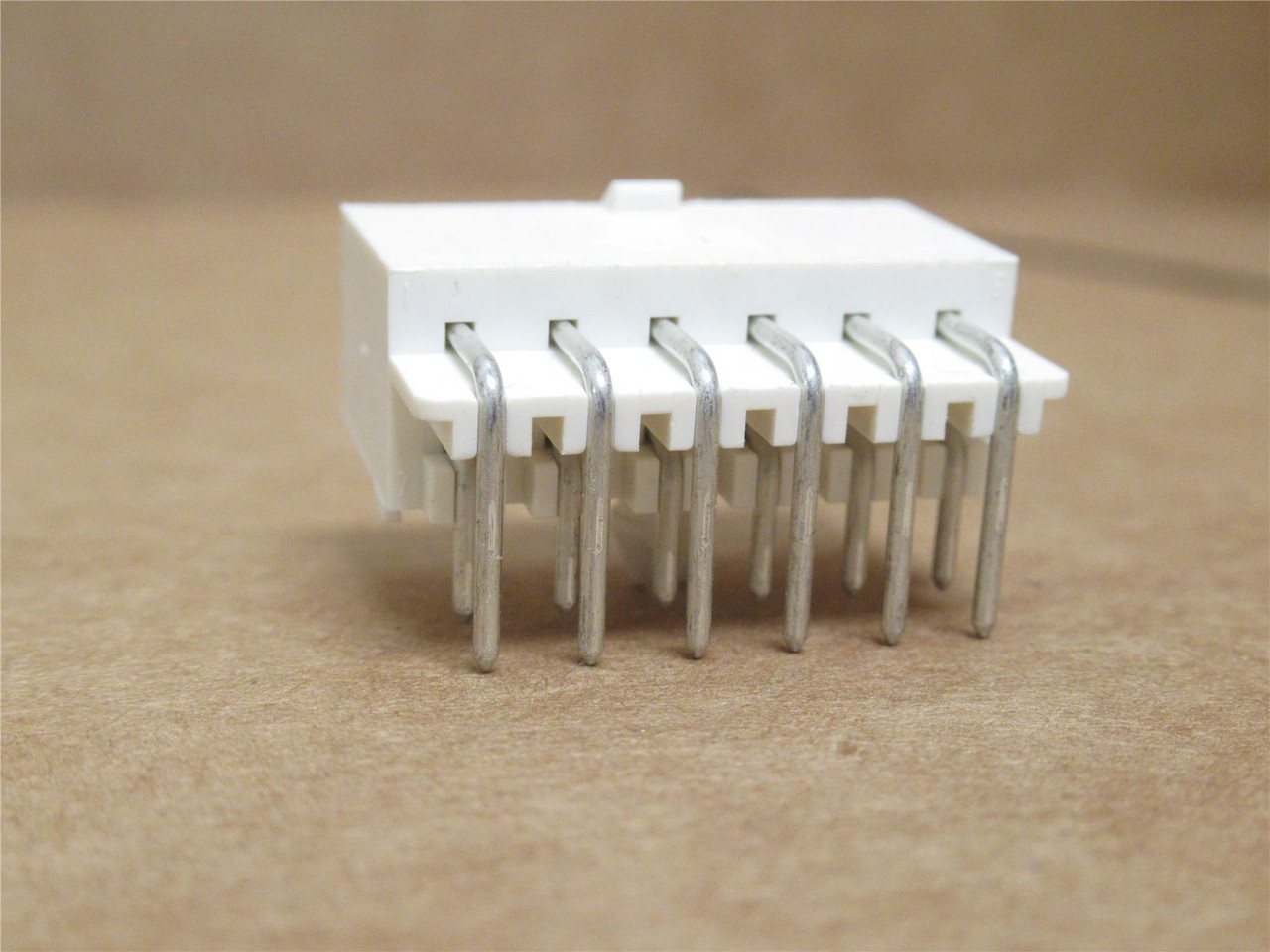 AMP 1-770972-1; Lot-10 Pin/Socket Connector 12Pos 2-Row; 600V