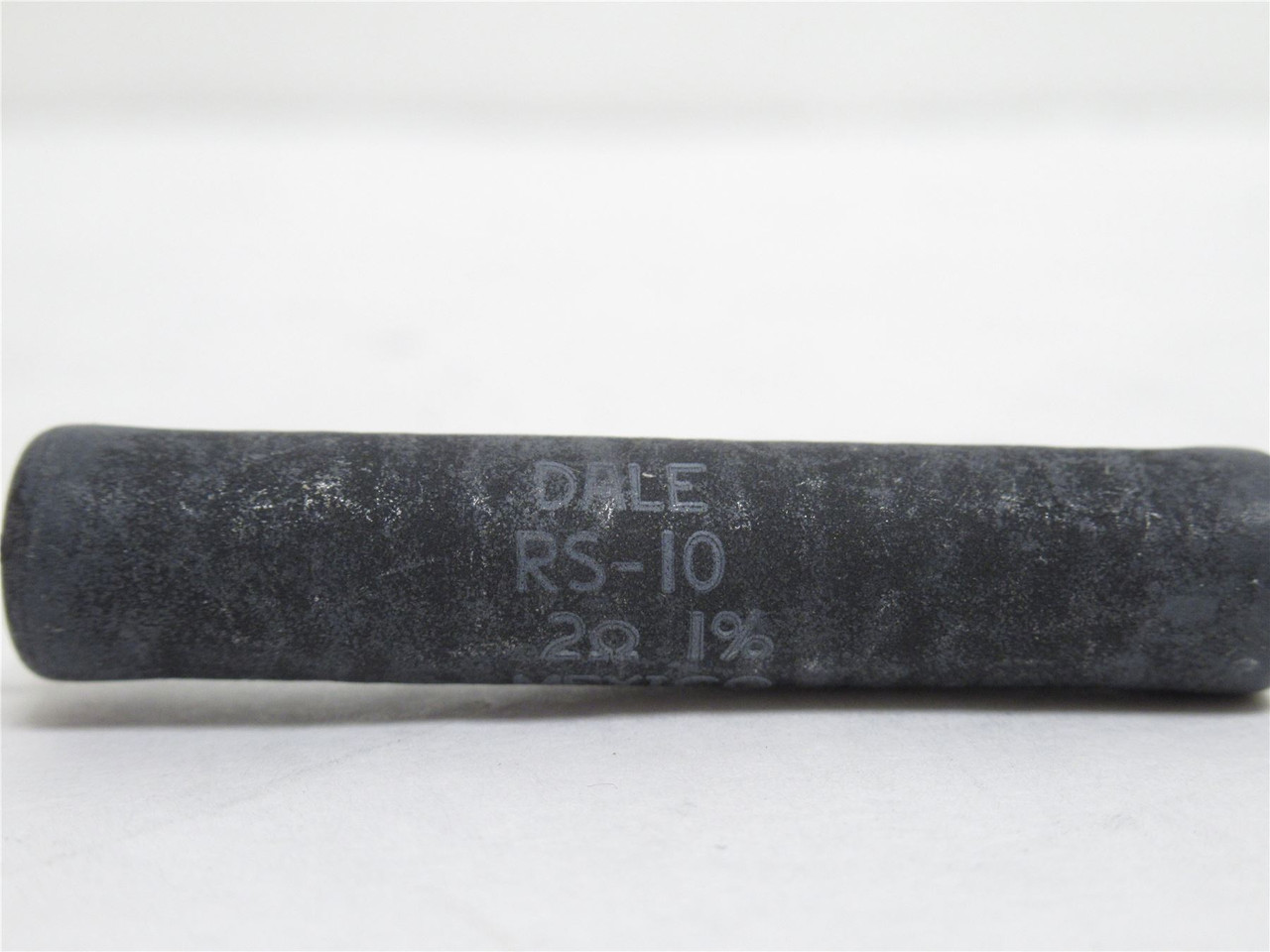 Vishay RS02B2R000FE12; Box-70 Wirewound Resistors; 2ohms