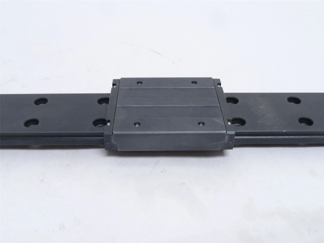 NB SEBS1 5WAY; Mini-Linear Guide; 31" Long