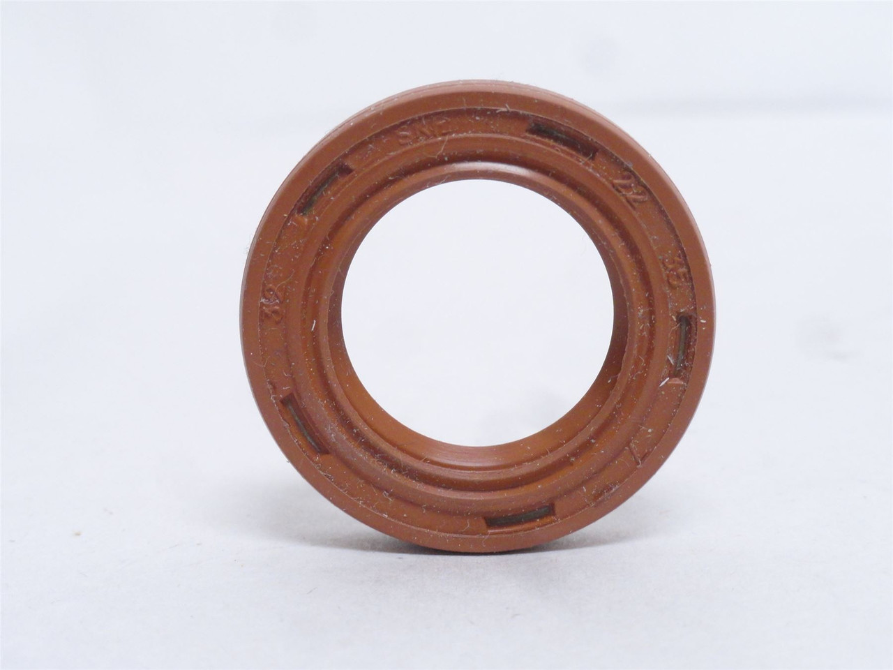 SKF 69228; Metric Oil Seal; 22mmID x 35mmOD x 7mm Width